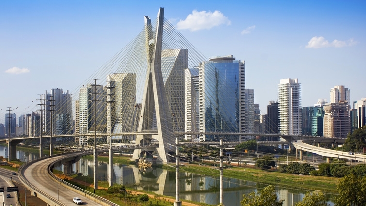 Brasil, mercado prioritario para la inversión española