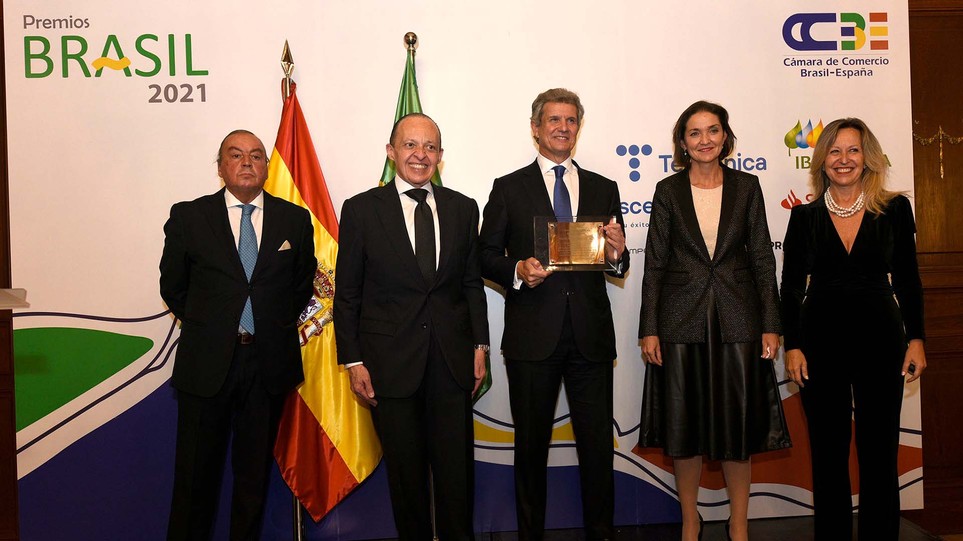 La Cámara de Comercio Brasil-España galardona a D. Francisco J. Riberas, presidente de Gestamp, como empresario del año